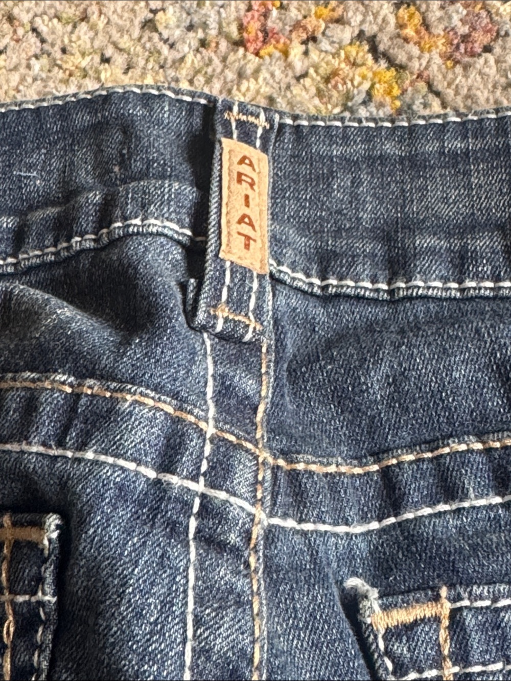 ARIAT MID RISE BOOTCUT WOMENS JEANS IN SZ 28 XL…NWT…INSEAM 37”. - Picture 4 of 8